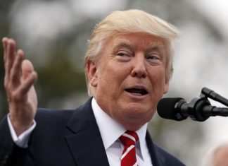 Donald Trump opustil nemocnicu a akcie rastú. Náhoda?