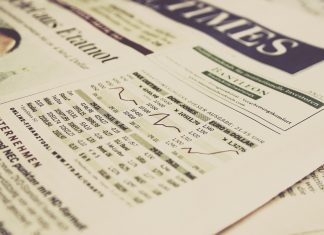 Akcie v New Yorku posilňujú. Nasdaq sa blíži úrovniam z obdobia pred pandémiou koronavírusu Akcie v New Yorku posilňujú.