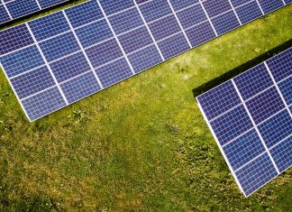 Botswana dala zelenú prvému solárnemu projektu. Obnoviteľné zdroje čaká boom obnovitelné zdroje, solárne panely, solárne elektrárne, Botswana