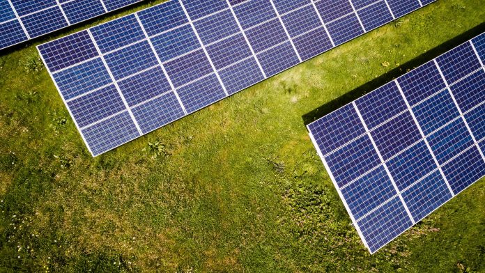 obnovitelné zdroje, solárne panely, solárne elektrárne, Botswana