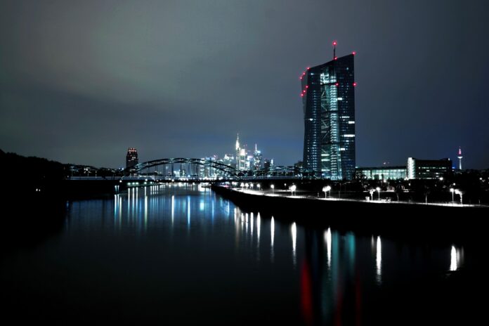 ECB, Evropská centrální banka ECB, Evropská centrální banka