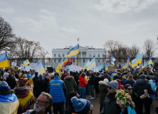 Dohoda o odstrihnutí Ruska od systému SWIFT je na svete. Dopadne na vybrané ruské banky V dôsledku ruskej invázie budú vybrané ruské banky odrezané od medzinárodného platobného systému SWIFT.