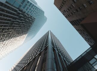 Wall Street dramaticky posilnila. Šéf Fedu totiž prezradil svoje predstavy o raste sadzieb Wall Street dramaticky posilnila.
