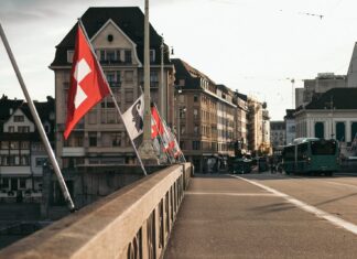 Inflácia vo Švajčiarsku sa má tento rok zdvojnásobiť. Centrálna banka je v pohotovosti Inflácia vo Švajčiarsku raste