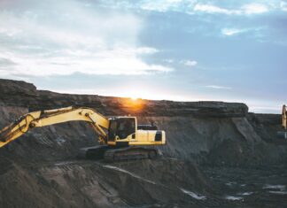 Skupina G7 spriada plány, ako sa do roku 2030 zbaviť uhlia v energetickom mixe uhli