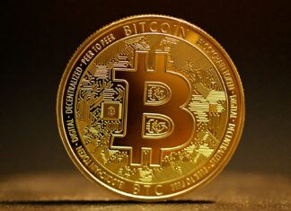 Bitcoin sa opäť spamätáva. Za posledný mesiac získal 27 percent Trh s kryptomenami možno našiel svoje dno a podarilo sa mu zvrátiť klesajúci trend. Bitcoin aj Ethereum za posledný mesiac výrazne posilnili.