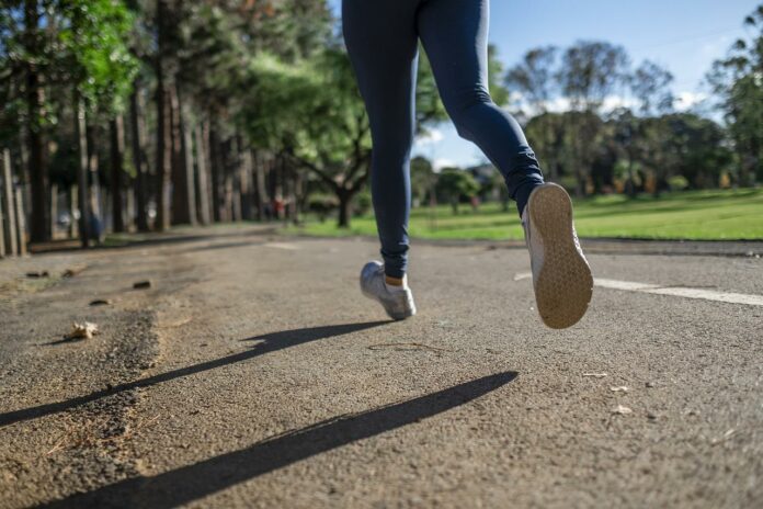 running-g7183a59bb_1280