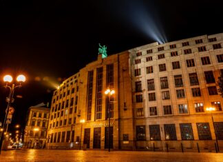 ČNB podľa informácií senátorom tento rok očakáva stratu 60 až 80 miliárd korún Česká národná banka očakáva