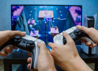 Štvrťročný zisk spoločnosti Sony klesol o 29 percent, k čomu prispel pokles v jej finančnej divízii sony, playstation, hra, konzola, zábava