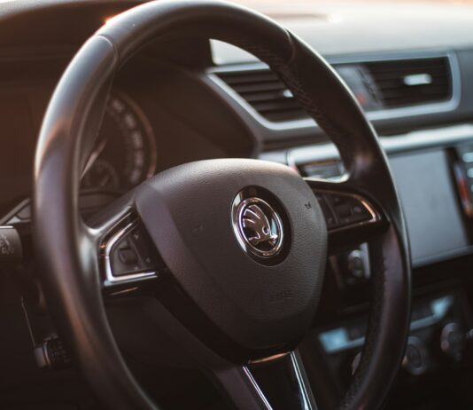 Škoda Auto vyvinula tretie auto pre Indiu, malé SUV uvedie na trh budúci rok Vozidlo Škoda Auto. Expanzia do Indie.