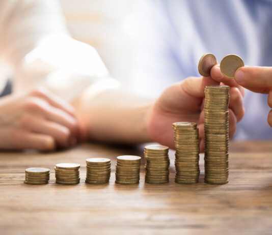 Budovanie bohatstva zajtrajška už dnes: podstata dlhodobých investičných produktov dlhodobé investičné produkty akcie dlhopisy podielové fondy nehnuteľnosti