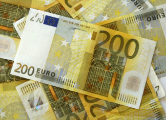 Ako zarobiť 200 eur denne: Praktické tipy a strategie