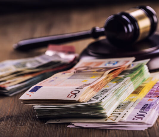 Príliš razantným zvýšením spotrebných daní môže Slovensko viac stratiť ako získať Peniaze