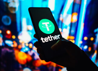 Tether: Ako pár IT špecialistov zo stablecoinového biznisu zarobí viac ako BlackRock Tether