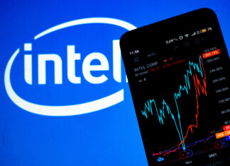 Trump: Po získaní podielu v spoločnosti Intel sa vláda zameria na ďalšie podobné transakcie Intel