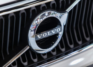 Volvo Cars hlási 11-percentný nárast prevádzkového zisku za tretí štvrťrok, ale pokles predaja Volvo
