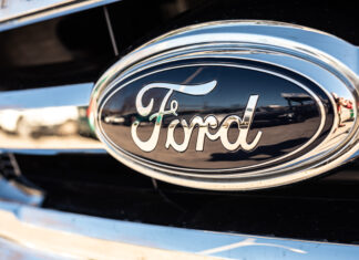 Ford Motor Company sa vzdáva výroby elektrických vozidiel a odpíše 19,5 miliardy USD Ford
