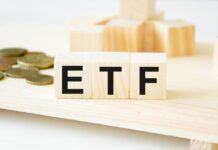 Stock picking vs. indexové ETF: Matematický dôkaz, prečo výber jednotlivých akcií dlhodobo prehráva s trhom ETF