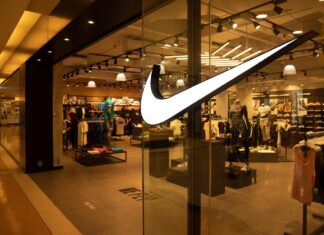 Spoloačnosť Nike po 18 rokoch vypadne z prestížneho indexu S&P 100 Nike. Zdroj fotky: Adobe Stock